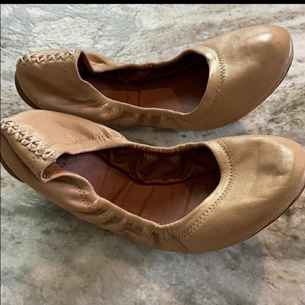 Lucky Brand womens size 6.5 tan ballet flat
